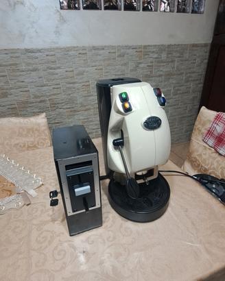 macchina caffè frog con gettoniera 