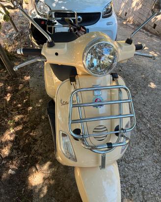 Vespa LX 150