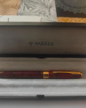 Parker Sonnet Stilo Chinese Laqué Red pennino 18k