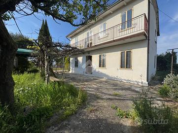 VILLA SINGOLA A MONTEGROTTO TERME