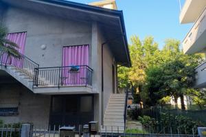 Villetta con giardino privato condizionatore