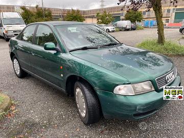Ricambi Audi A4 1.8 benzina 1996