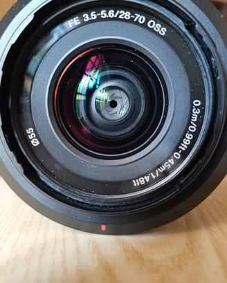 Sony FE 28-70 mm f/3.5-5.6 OSS II
