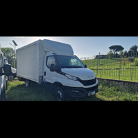 Iveco daily centinato con sponda idraulica