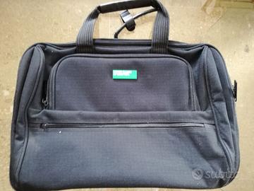 BORSA DOCUMENTI BENETTON