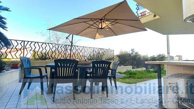 Appartamento di 50 m² con 2 locali e posto auto a 