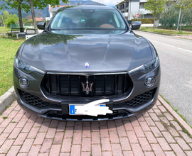 Maserati levante s Modena 430 CV motore ferrari