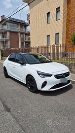 Opel Corsa 1.2 Design & Tech