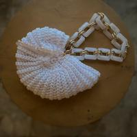 Borsetta a forma di conchiglia