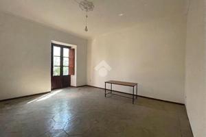 4 LOCALI A CASTROVILLARI