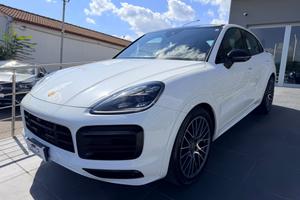 Porsche Cayenne Coupé 3.0 V6 limited edition in ga