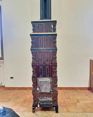 Stufa rumena in ceramica