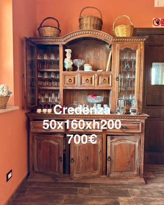 Credenze e portabicchieri