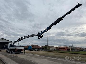 Scania con gru e ribaltabile