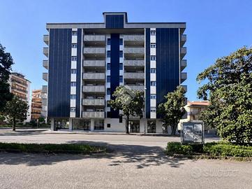 3 LOCALI A RENDE
