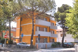 Patrizia bilocale 4 pax zona darsena 22-29/8