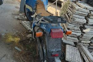 SUZUKI DR 650 RS – 1990 – 641 cc – DA RESTAURARE