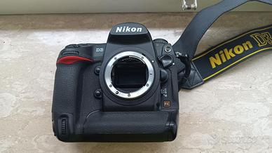 Nikon D3 con solo 18900 scatti
