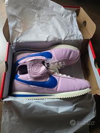 Nike sportswear 