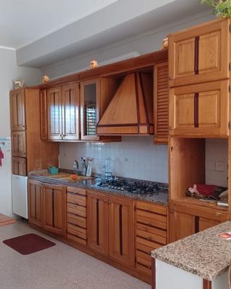 cucina in legno Rovere