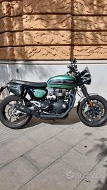 TRIUMPH SPEED TWIN 1200