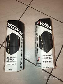 2 copertoni bici da strada Vittoria Rubino pro