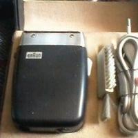 DUE Rasoi elettrici  BRAUN anni '60 modernariato