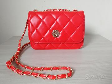 Borsetta in ecopelle trapuntata