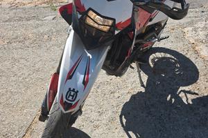 husqvuarna sm 610  2009 trattabile valuto scambi 