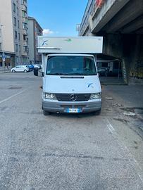 Mercedes benz sprinter del 2000