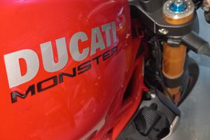 Ducati Monster 1200 s 150 cv red 2020