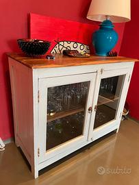 vetrina stile shabby/country