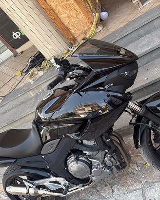 Yamaha tdm 900 2002 10500km certificati