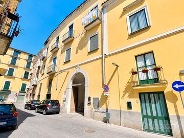 Bilocale centralissimo