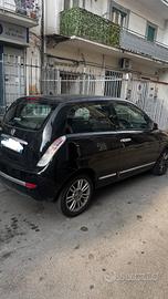 Lancia Y