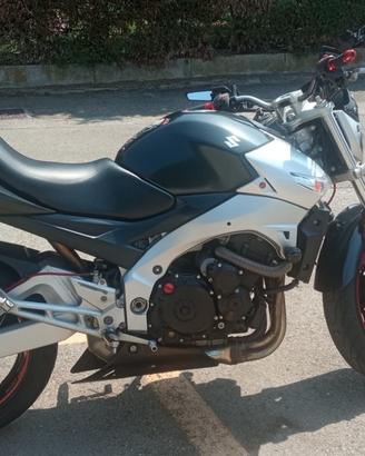 Suzuki GSR 600 - 2007