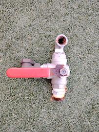 Valvola apri chiudi tubature acqua leva