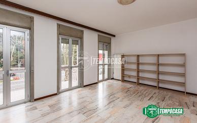 QUADRILOCALE DOPPI SERVIZI