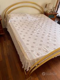 Letto matrimoniale e Rete