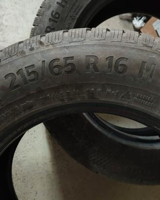 4 Gomme invernali Continental 215 65 R16 