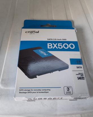 ssd 1tb sata crucial mai usato