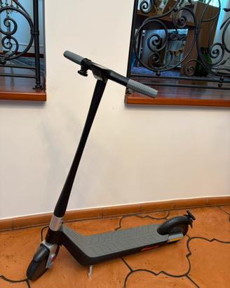 Monopattino elettrico Fantic X2 500W