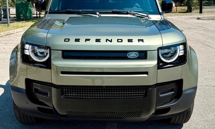 Land Rover Defender 90 3.0D I6 250 CV AWD Auto S
