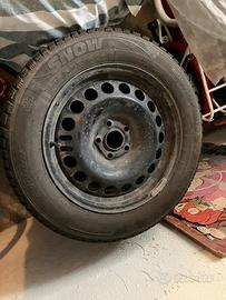 Gomme neve con cerchi 16