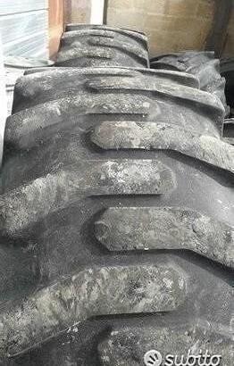 Coppia pneumatici usati 12 5 18 Mitas