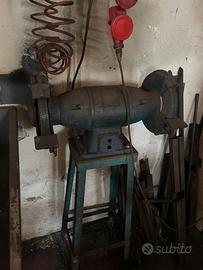 Smerigliatrice a colonna