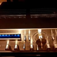 Pioneer SA-8800 da 80 watt,linea con VU-meters blu