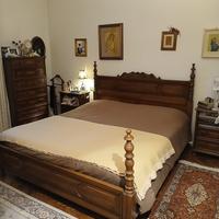 Struttura letto matrimoniale in legno