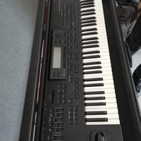 Korg i 3 anni '90 completa di fligt case