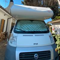 Camper Elnagh Duke 48 con allestimento Prince